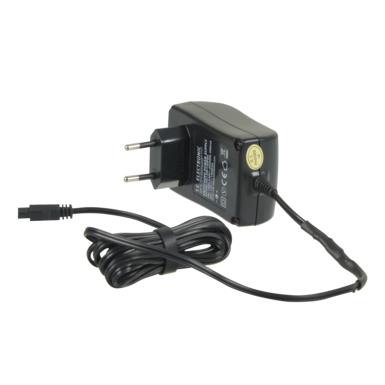 Zasilacz 230/9 V-1,5 ADC do lamp błyskowych Euro, lamp błyskowych teleobiektywu (ksenonowych) do roku produkcji 2015
